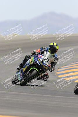 media/May-14-2023-SoCal Trackdays (Sun) [[024eb53b40]]/Turn 12 (1145am)/